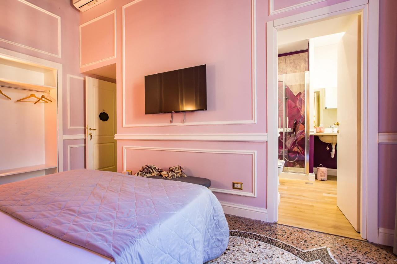 Hold Rome - Luxury Suites Exterior photo