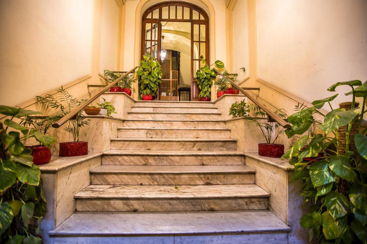 Hold Rome - Luxury Suites Exterior photo
